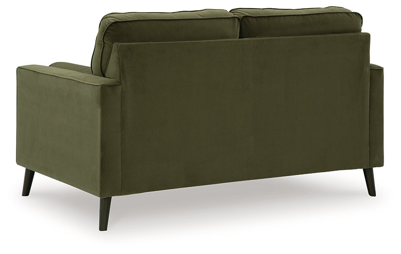 Reveon Lakes Loveseat - Woo Town Furniture (Worcester,MA)