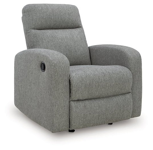 Gauntlet Recliner - Woo Town Furniture (Worcester,MA)