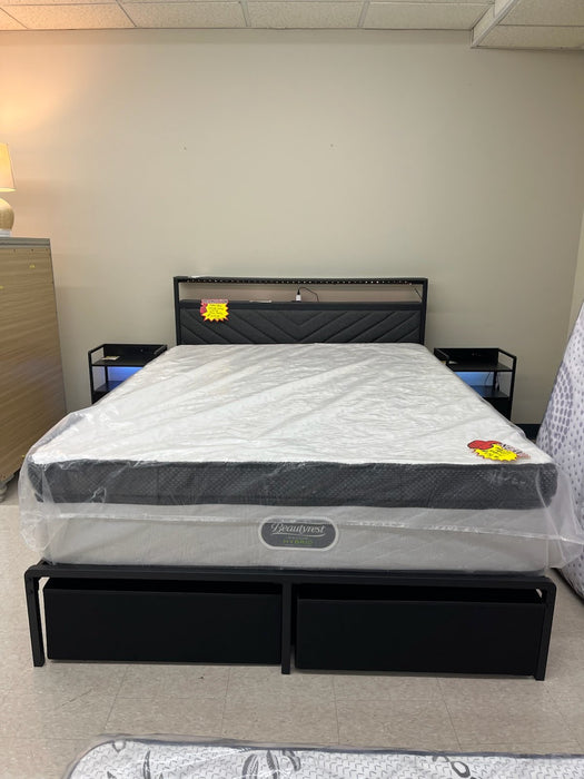 Queen Bedframe with 2 Matching Night stands - Woo Town Furniture (Worcester,MA)