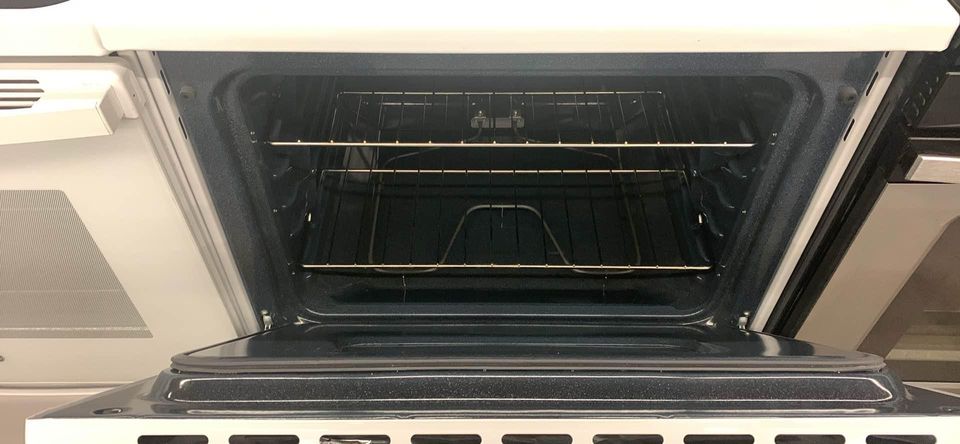 Hotpoint Coil Top Stove