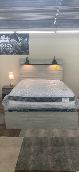 Queen Bed Frame - Woo Town Furniture (Worcester,MA)