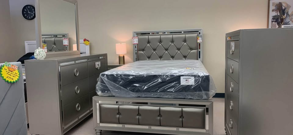 4 pc Riley bedroom set-Full Size - Woo Town Furniture (Worcester,MA)