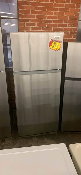 S&D Frigidaire Refrigerator - Woo Town Furniture (Worcester,MA)