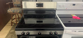 Frigidaire Glass Top Stove - Woo Town Furniture (Worcester,MA)