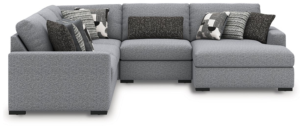 Bealton Sectional with Chaise - Woo Town Furniture (Worcester,MA)