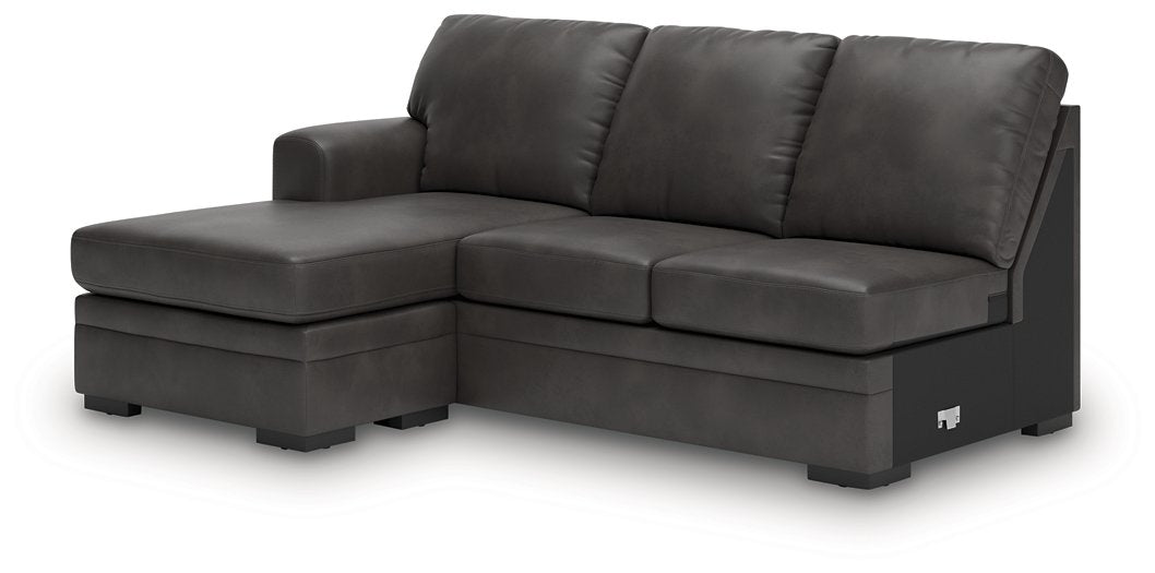 Lofton-Pike Sectional with Chaise - Woo Town Furniture (Worcester,MA)
