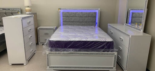 Queen 4 pc Lighted & Sparkled Bedroom Set - Woo Town Furniture (Worcester,MA)