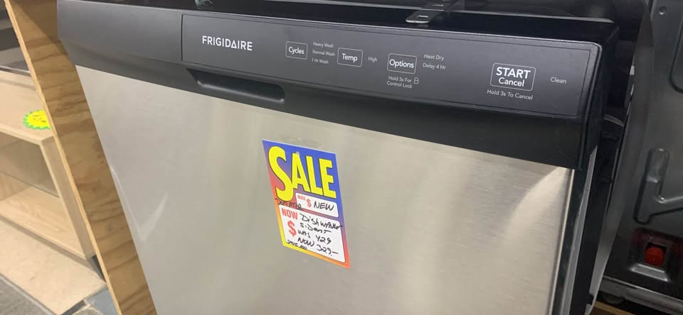 New Frigidaire S&D Dishwasher - Woo Town Furniture (Worcester,MA)