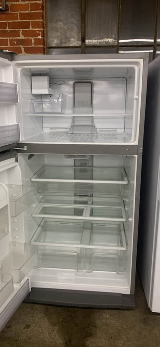 Used Whirlpool Refrigerator - Woo Town Furniture (Worcester,MA)