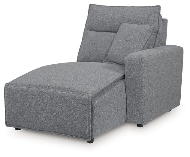 Modmax Power Reclining Sectional with Chaise - Woo Town Furniture (Worcester,MA)