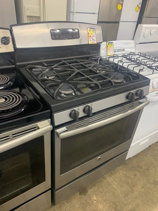 GE Gas Range