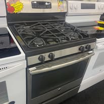 GE Gas Range