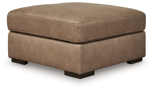 Veronella Oversized Accent Ottoman - Woo Town Furniture (Worcester,MA)