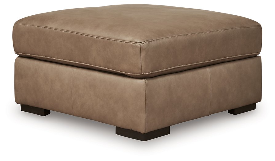 Veronella Oversized Accent Ottoman - Woo Town Furniture (Worcester,MA)