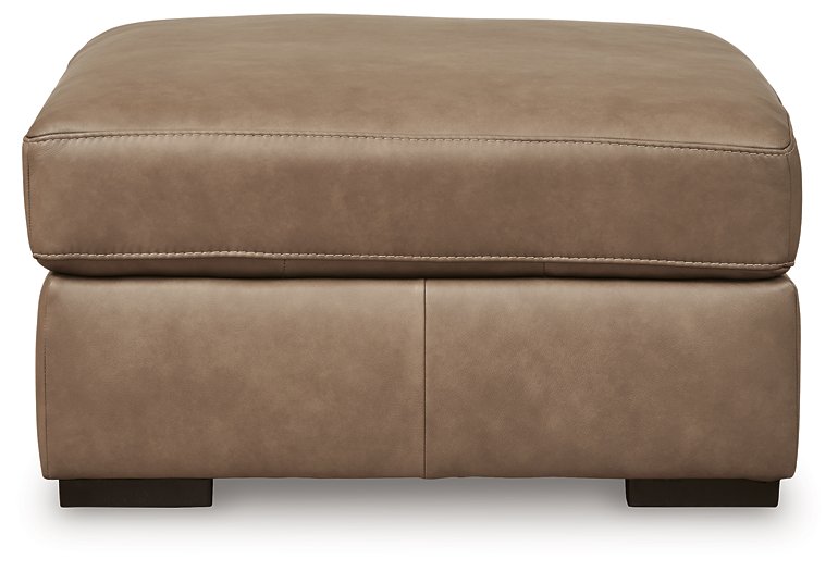 Veronella Oversized Accent Ottoman - Woo Town Furniture (Worcester,MA)