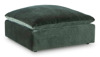 Carriage View Oversized Accent Ottoman - Woo Town Furniture (Worcester,MA)