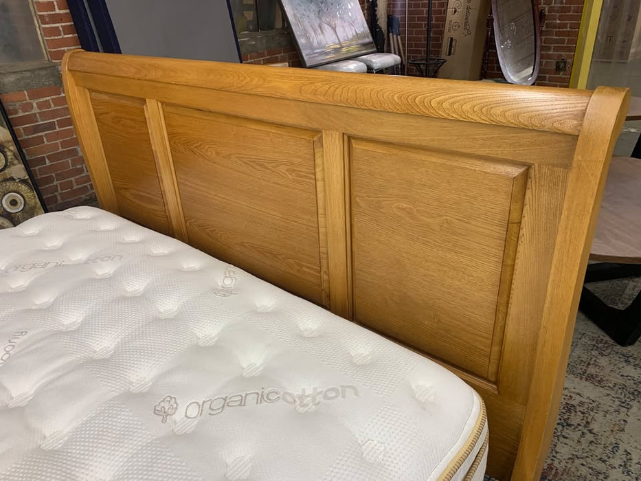 Like New Queen Size Bed Frame & Mattress