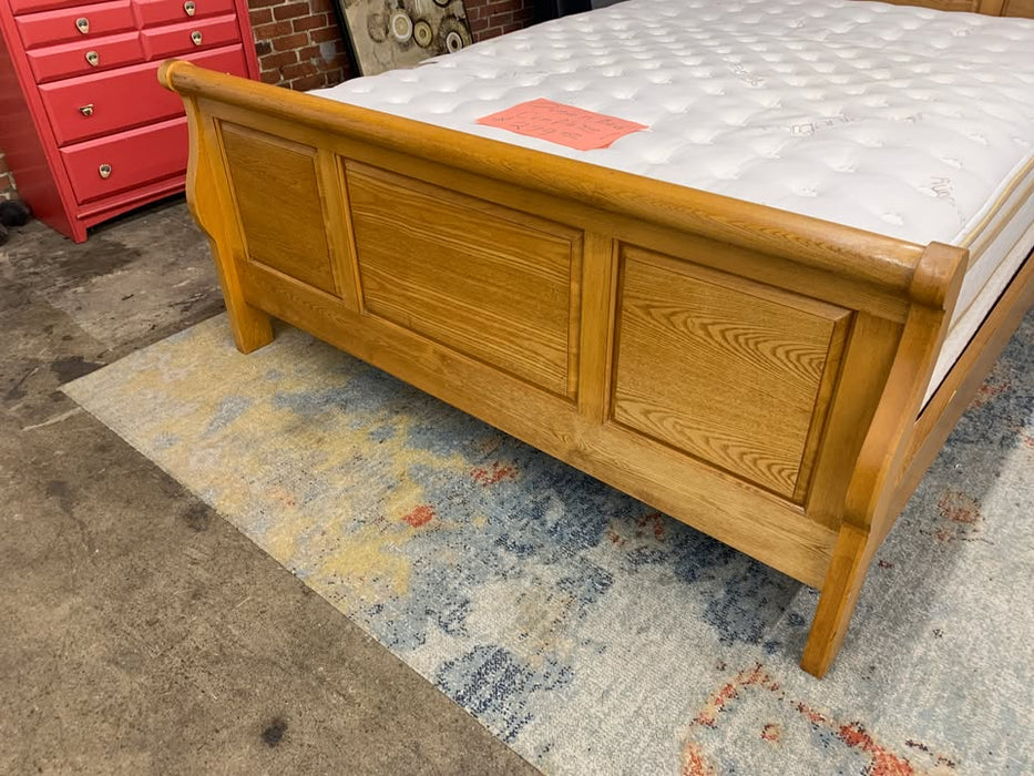 Like New Queen Size Bed Frame & Mattress