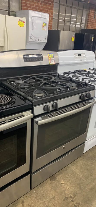 GE Gas Range