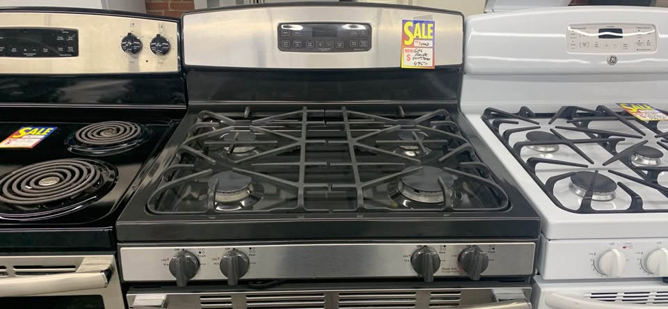 GE Gas Range