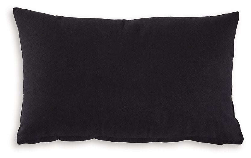 Gavrileigh Pillow (Set of 4) - Woo Town Furniture (Worcester,MA)