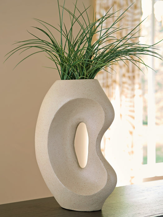 Odion Vase - Woo Town Furniture (Worcester,MA)