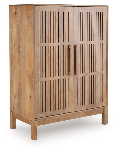 Pellamour Bar Cabinet - Woo Town Furniture (Worcester,MA)