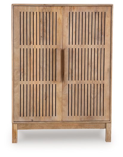 Pellamour Bar Cabinet - Woo Town Furniture (Worcester,MA)