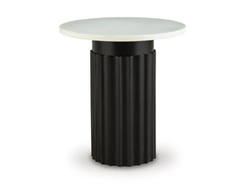 Wainstone Accent Table - Woo Town Furniture (Worcester,MA)