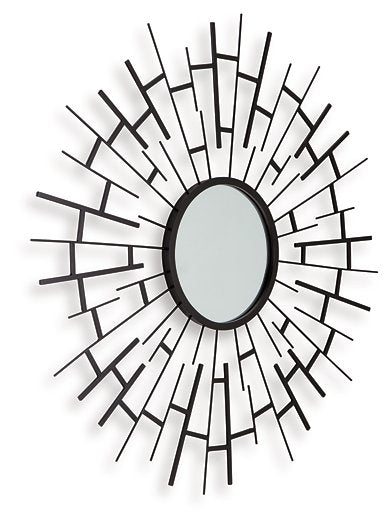 Garrenworth Accent Mirror - Woo Town Furniture (Worcester,MA)