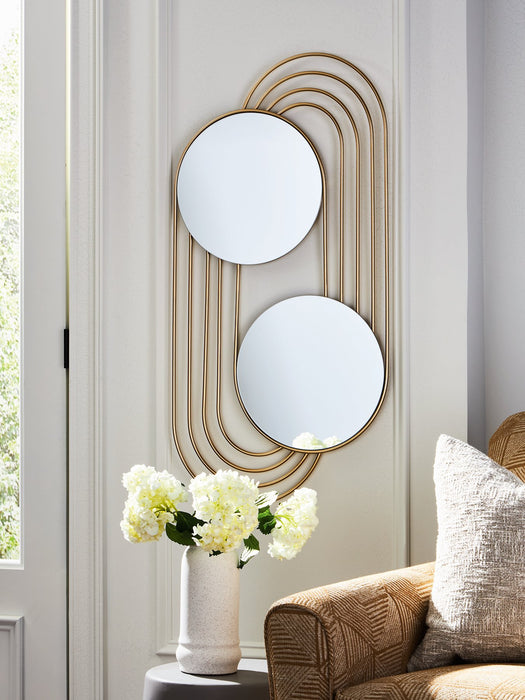 Warrenley Accent Mirror - Woo Town Furniture (Worcester,MA)