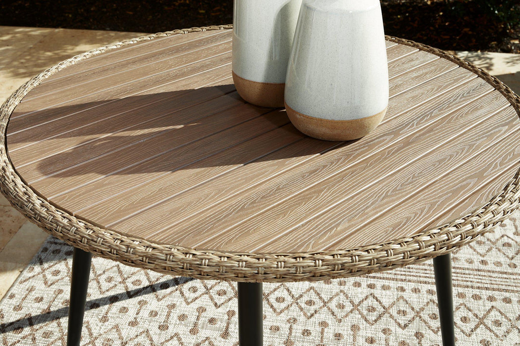Amaris Outdoor Dining Table - Woo Town Furniture (Worcester,MA)