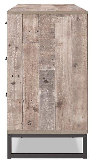 Neilsville Dresser - Woo Town Furniture (Worcester,MA)