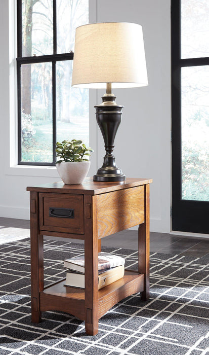 Breegin Chairside End Table - Woo Town Furniture (Worcester,MA)