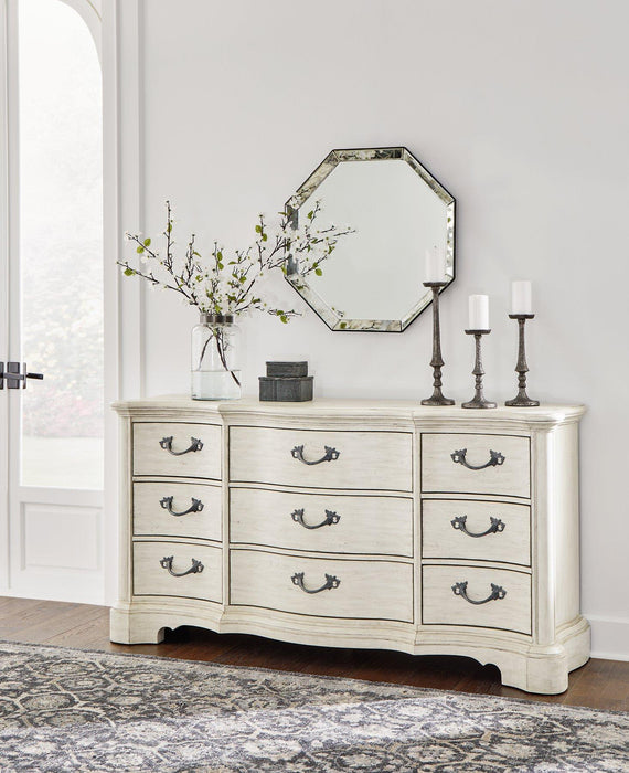 Arlendyne Dresser and Mirror - Woo Town Furniture (Worcester,MA)