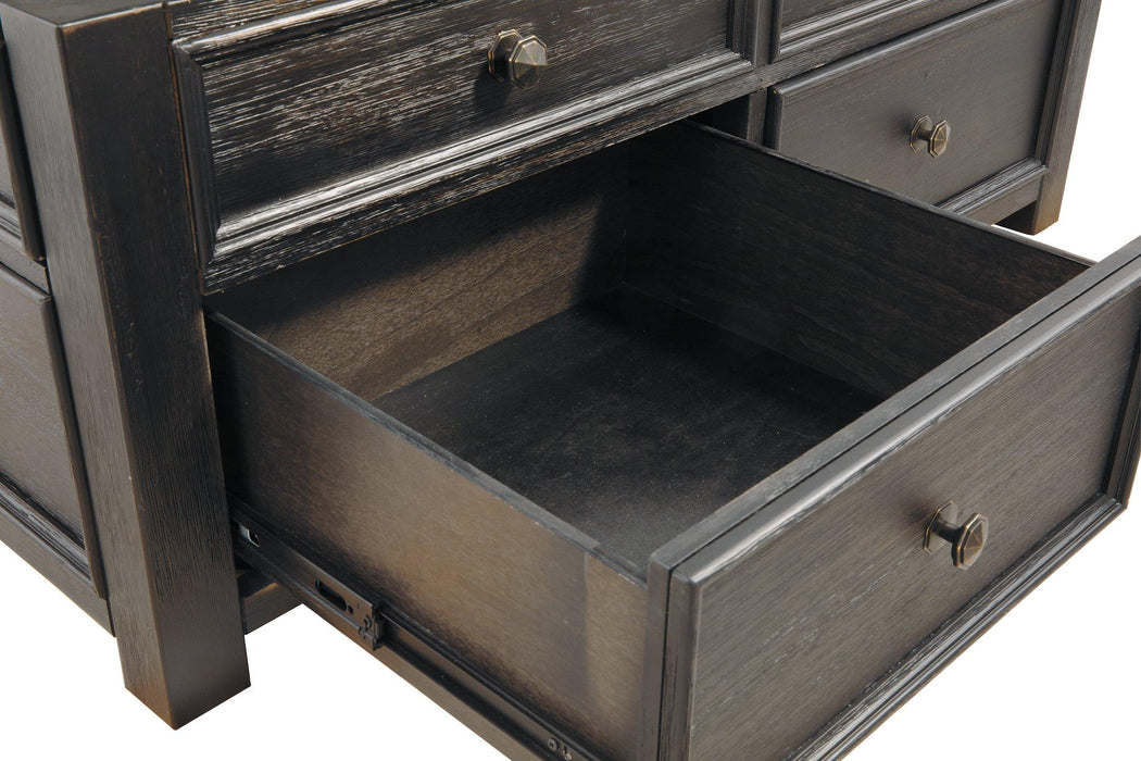 Tyler Creek Table Set - Woo Town Furniture (Worcester,MA)