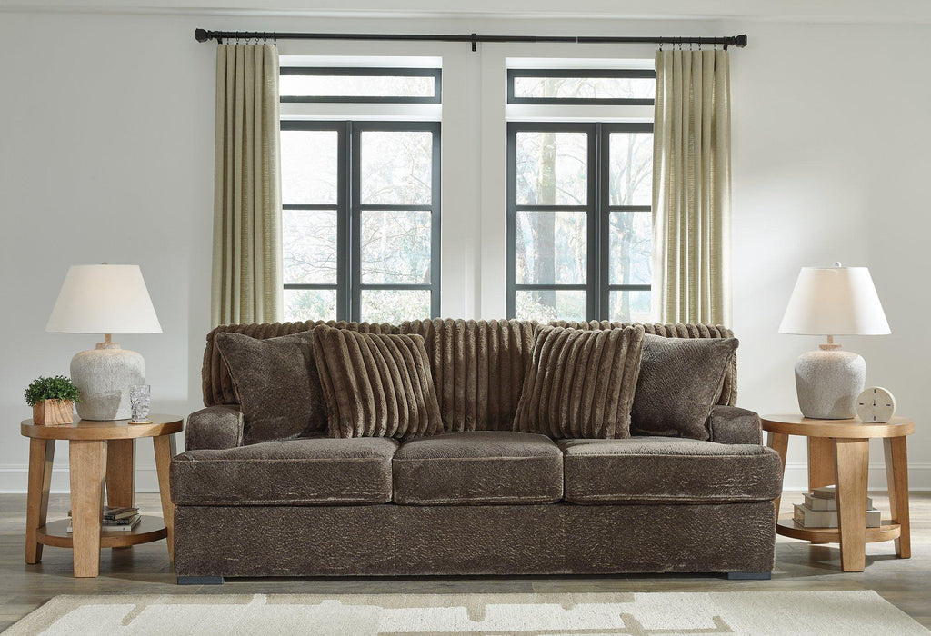 Aylesworth Sofa - Woo Town Furniture (Worcester,MA)