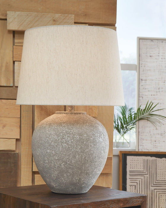 Dreward Table Lamp - Woo Town Furniture (Worcester,MA)
