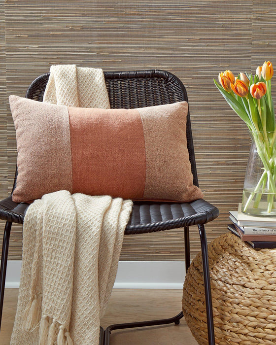 Dovinton Pillow (Set of 4) - Woo Town Furniture (Worcester,MA)