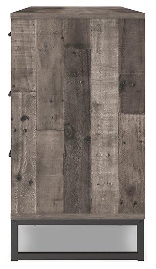 Neilsville Dresser - Woo Town Furniture (Worcester,MA)