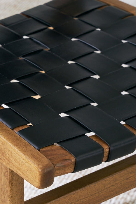 Fortmaine Dining Package - Woo Town Furniture (Worcester,MA)