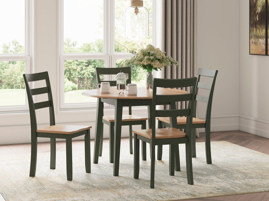 Gesthaven Dining Chair - Woo Town Furniture (Worcester,MA)