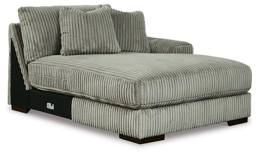 Lindyn Sectional with Double Chaise - Woo Town Furniture (Worcester,MA)