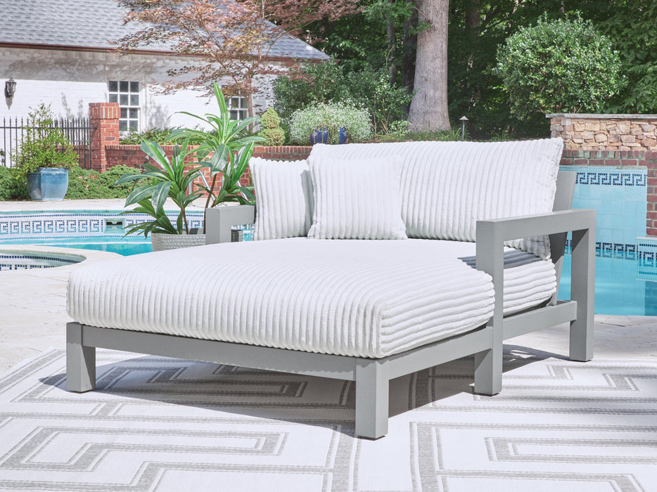 Hurley Park Outdoor Chaise Lounge with Cushion - Woo Town Furniture (Worcester,MA)