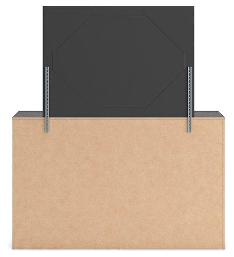 Hollivern Dresser and Mirror - Woo Town Furniture (Worcester,MA)