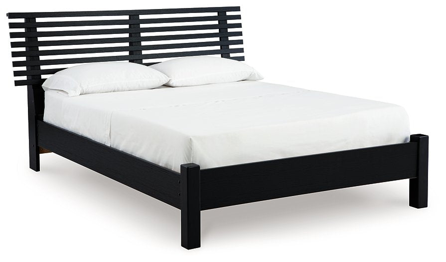 Danziar Slat Bed - Woo Town Furniture (Worcester,MA)