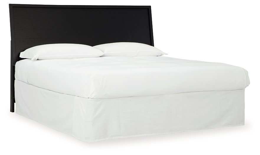 Danziar Bed - Woo Town Furniture (Worcester,MA)