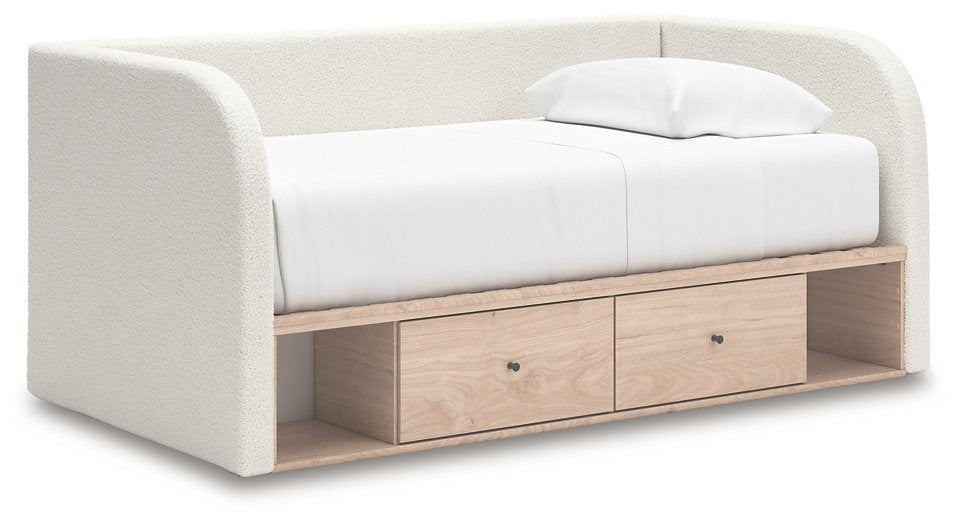 Arloster Upholstered Bed - Woo Town Furniture (Worcester,MA)