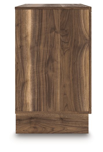 Chirason Dresser - Woo Town Furniture (Worcester,MA)