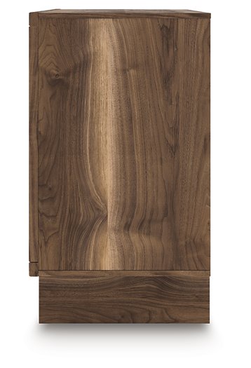 Chirason Dresser and Mirror - Woo Town Furniture (Worcester,MA)